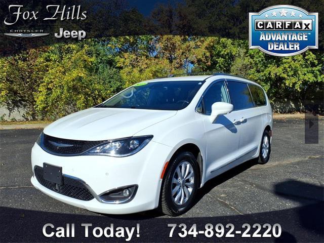 used 2018 Chrysler Pacifica car, priced at $15,443