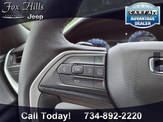 new 2025 Jeep Grand Cherokee car, priced at $42,995