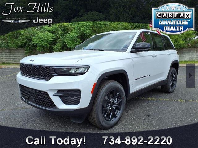 new 2025 Jeep Grand Cherokee car, priced at $42,995