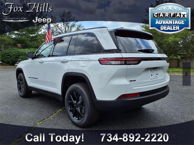 new 2025 Jeep Grand Cherokee car, priced at $42,995