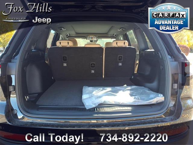 new 2025 Jeep Grand Cherokee car, priced at $50,058