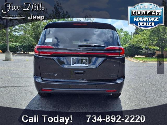 new 2025 Chrysler Pacifica car, priced at $50,864