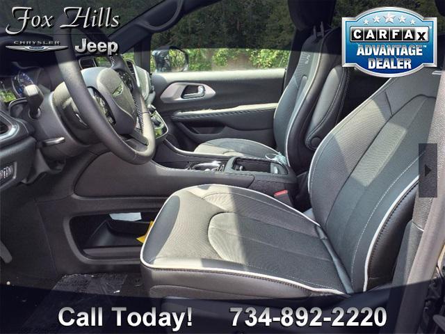 new 2025 Chrysler Pacifica car, priced at $50,864