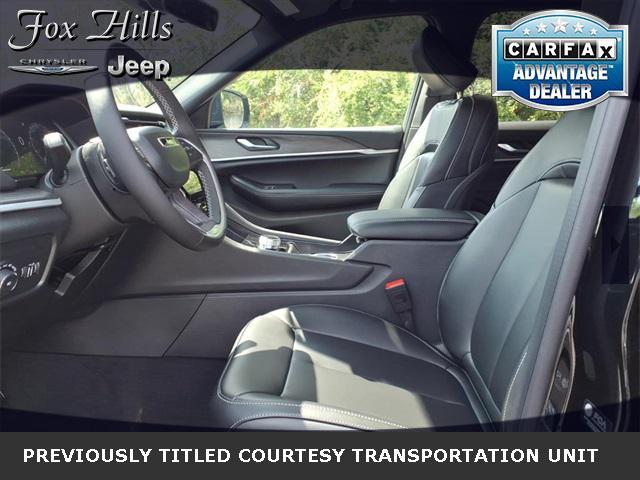 new 2025 Jeep Grand Cherokee car, priced at $49,204