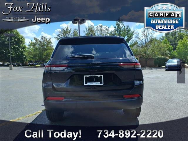 new 2025 Jeep Grand Cherokee car, priced at $49,204
