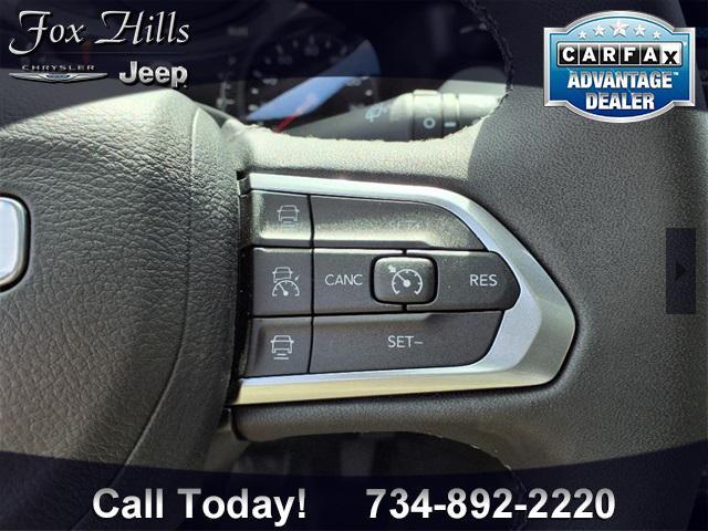 new 2025 Jeep Compass car, priced at $32,085