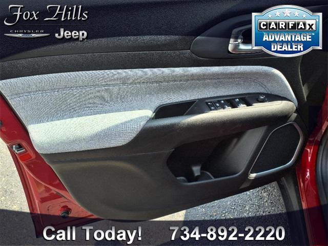 new 2025 Jeep Compass car, priced at $31,560