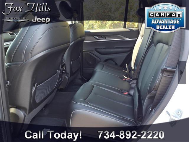 new 2025 Jeep Grand Cherokee car, priced at $48,695