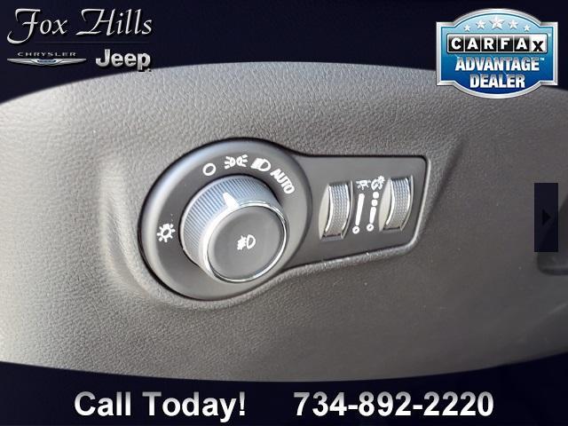 new 2024 Jeep Compass car, priced at $34,011