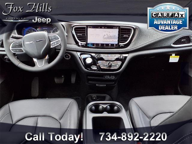 new 2025 Chrysler Pacifica car, priced at $42,691
