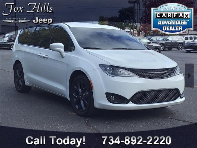 used 2020 Chrysler Pacifica car, priced at $22,595