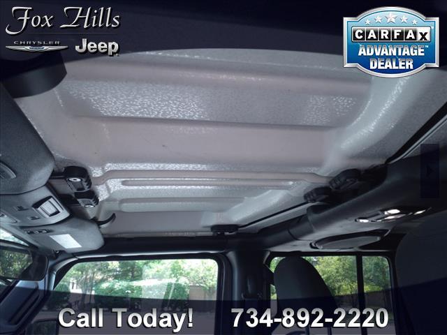 used 2021 Jeep Gladiator car, priced at $30,999