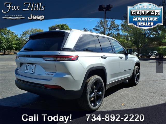 new 2025 Jeep Grand Cherokee car, priced at $47,054