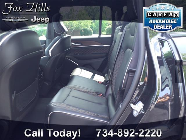 used 2022 Jeep Grand Cherokee car, priced at $39,995