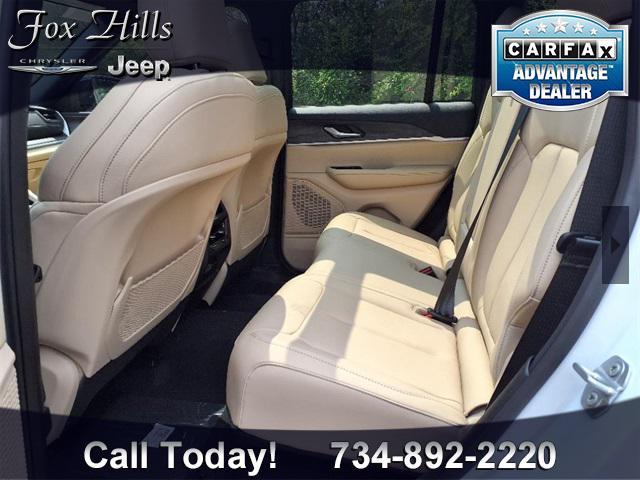 new 2025 Jeep Grand Cherokee car, priced at $48,576