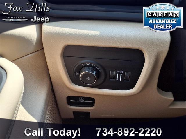 new 2025 Jeep Grand Cherokee car, priced at $48,576