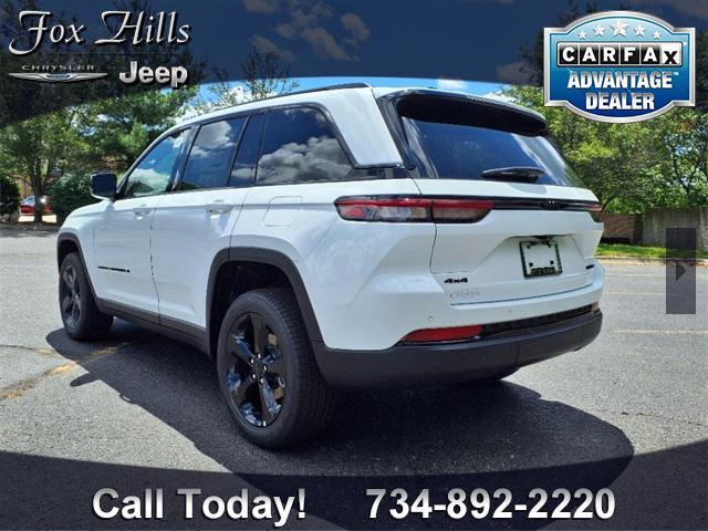 new 2025 Jeep Grand Cherokee car, priced at $48,576
