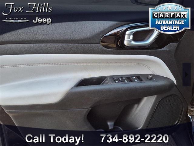 new 2025 Jeep Compass car, priced at $32,605