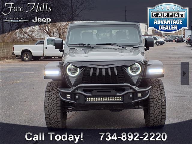 used 2023 Jeep Gladiator car, priced at $39,399