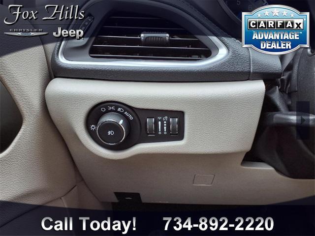 used 2019 Chrysler Pacifica car, priced at $18,500