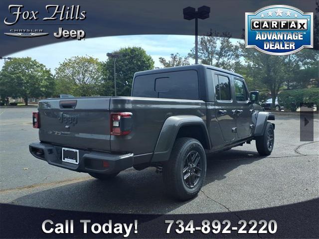 new 2025 Jeep Gladiator car, priced at $46,118