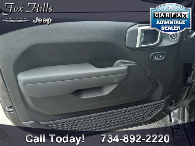 new 2025 Jeep Gladiator car, priced at $46,118
