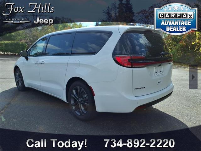 new 2026 Chrysler Pacifica car, priced at $44,196