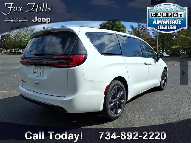 new 2026 Chrysler Pacifica car, priced at $44,196