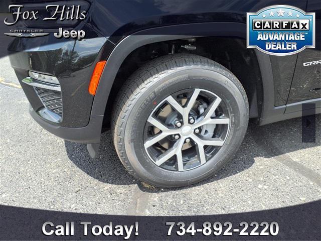 new 2025 Jeep Grand Cherokee car, priced at $44,605