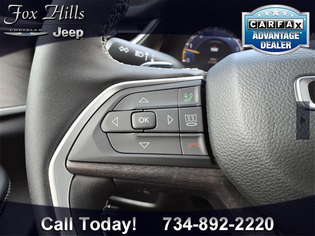 new 2025 Jeep Grand Cherokee car, priced at $44,214