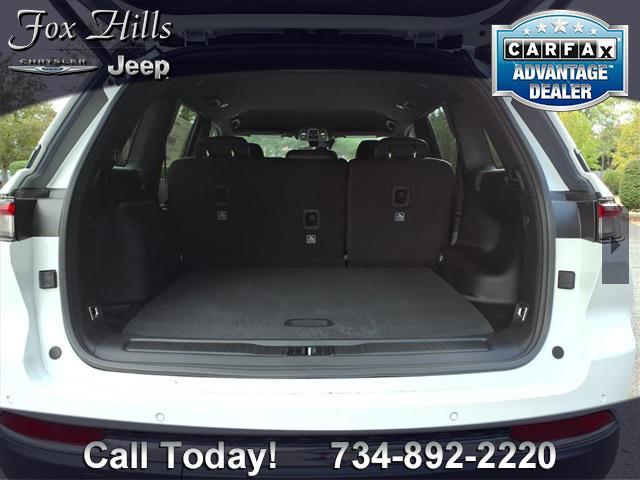 new 2025 Jeep Grand Cherokee car, priced at $44,214