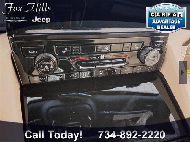 new 2025 Jeep Grand Cherokee car, priced at $44,605