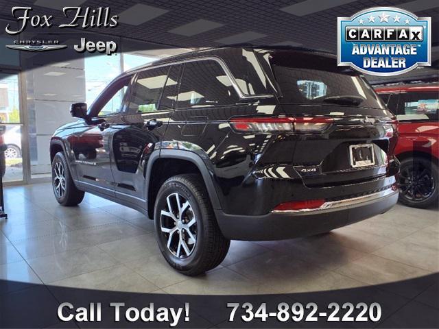 new 2025 Jeep Grand Cherokee car, priced at $44,605
