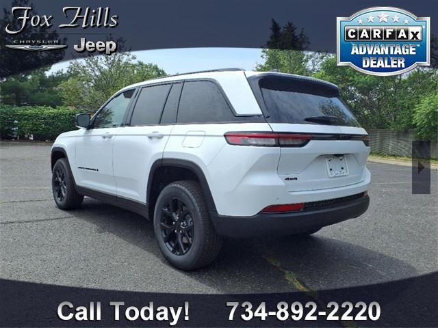 new 2025 Jeep Grand Cherokee car, priced at $42,995