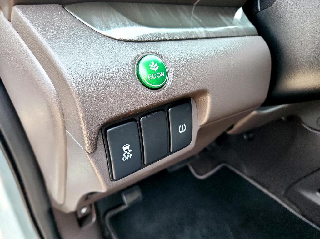 used 2014 Honda CR-V car, priced at $12,788