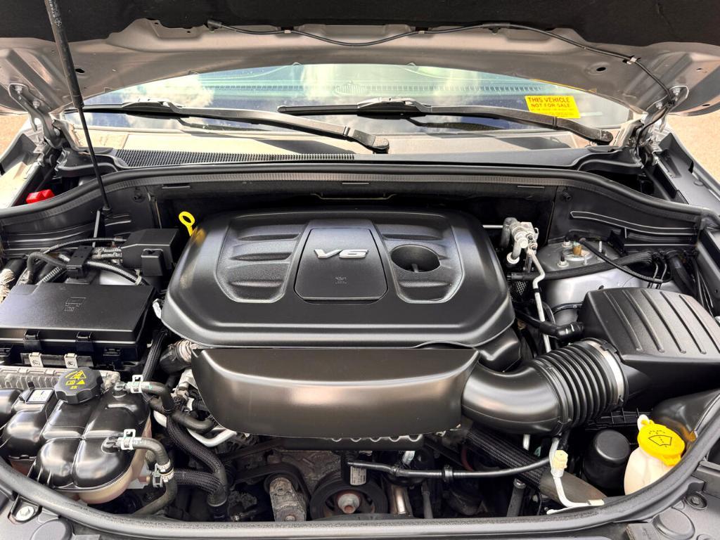 used 2016 Jeep Grand Cherokee car, priced at $21,388