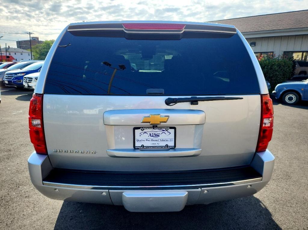 used 2013 Chevrolet Suburban car, priced at $13,647