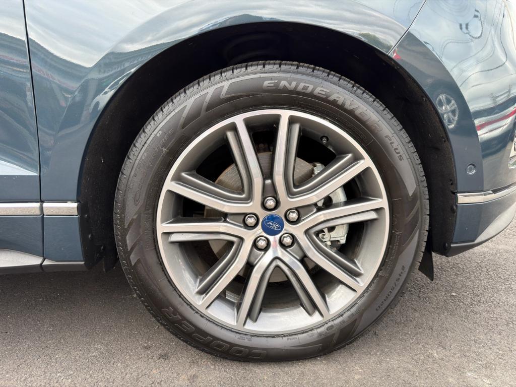 used 2019 Ford Edge car, priced at $17,988