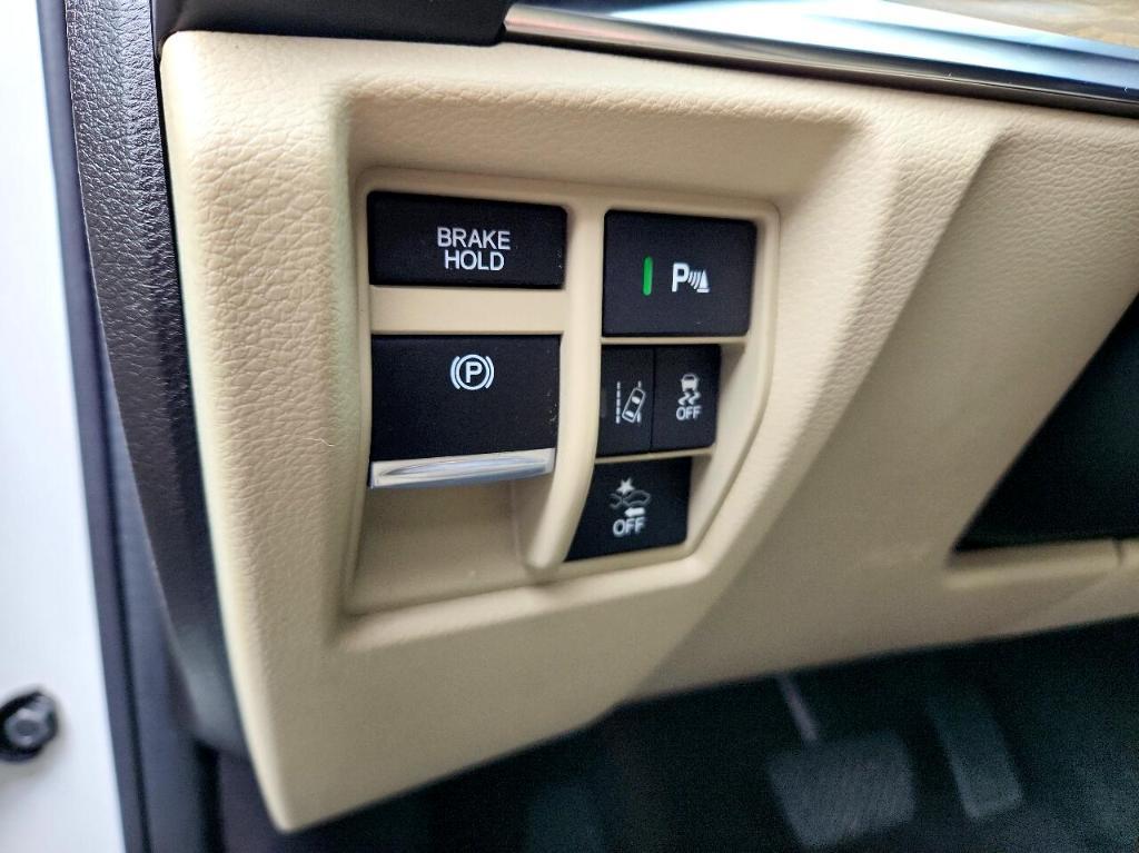 used 2019 Acura MDX car, priced at $27,988