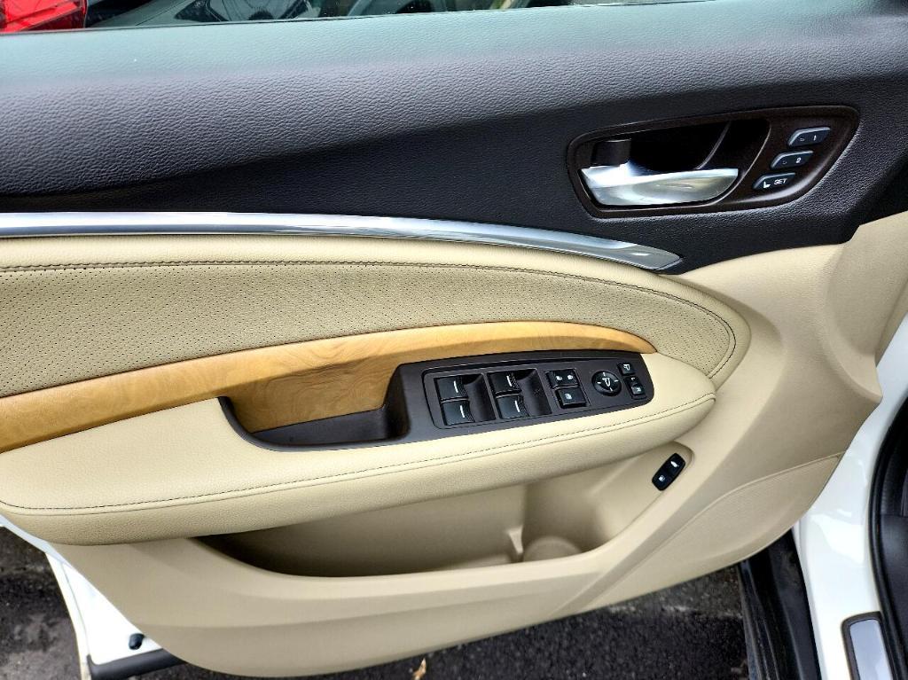 used 2019 Acura MDX car, priced at $27,988