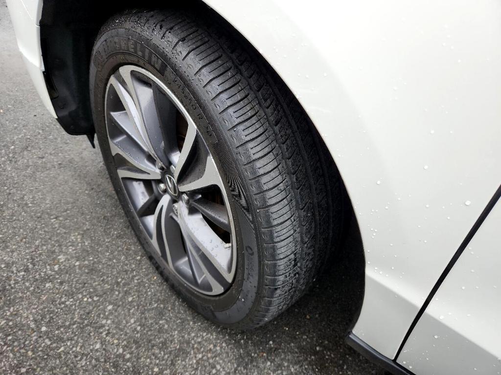 used 2019 Acura MDX car, priced at $27,988