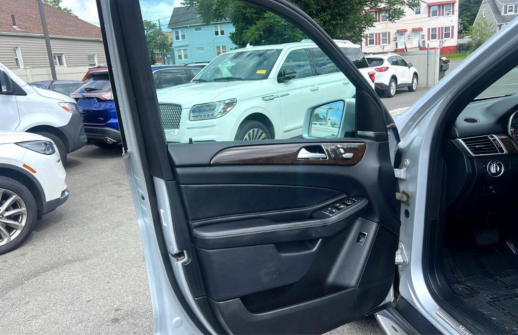 used 2017 Mercedes-Benz GLE 350 car, priced at $19,999