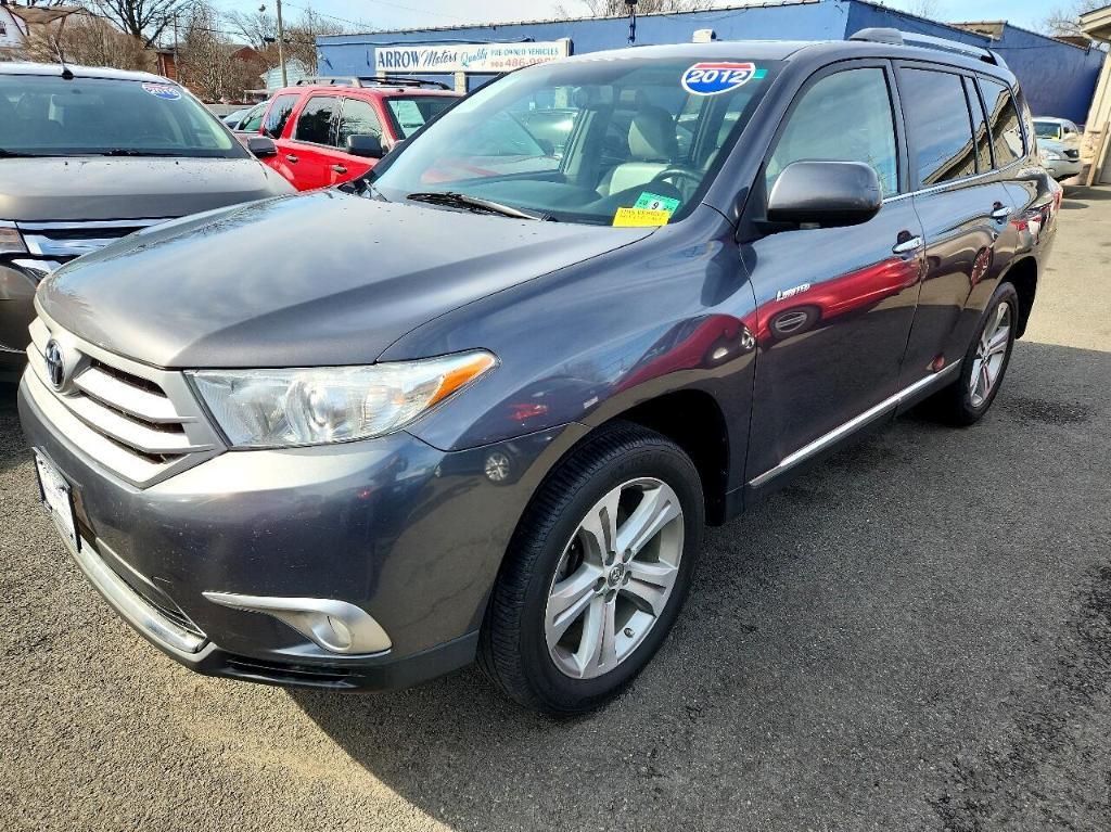 used 2012 Toyota Highlander car, priced at $14,398