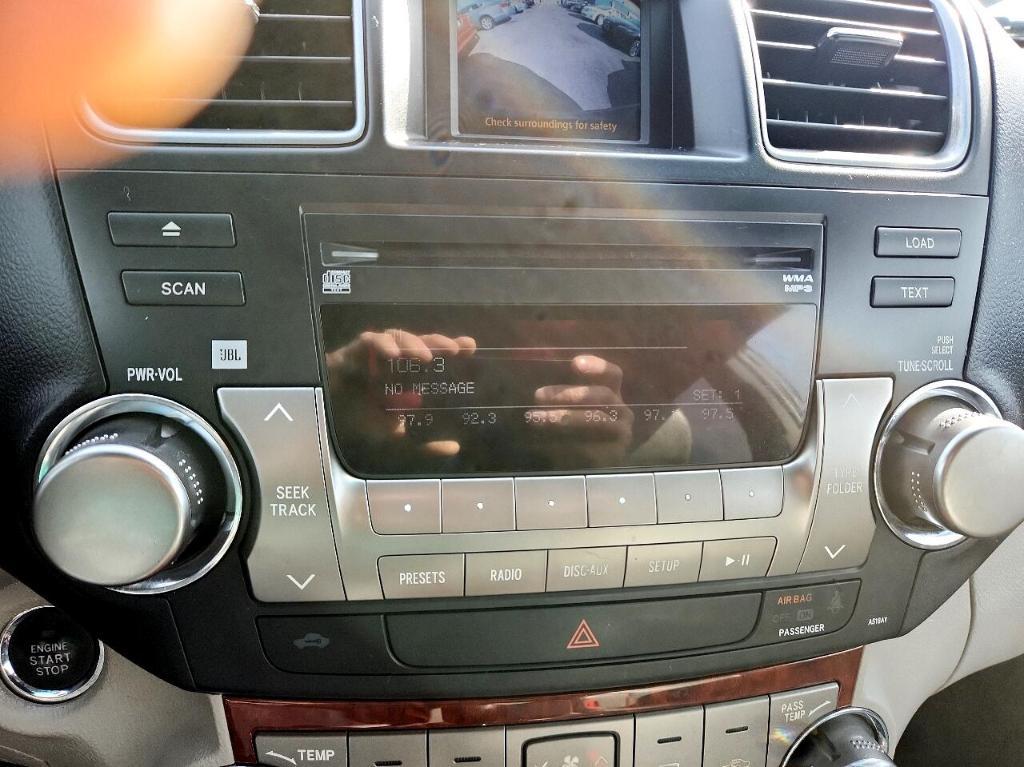 used 2012 Toyota Highlander car, priced at $14,398