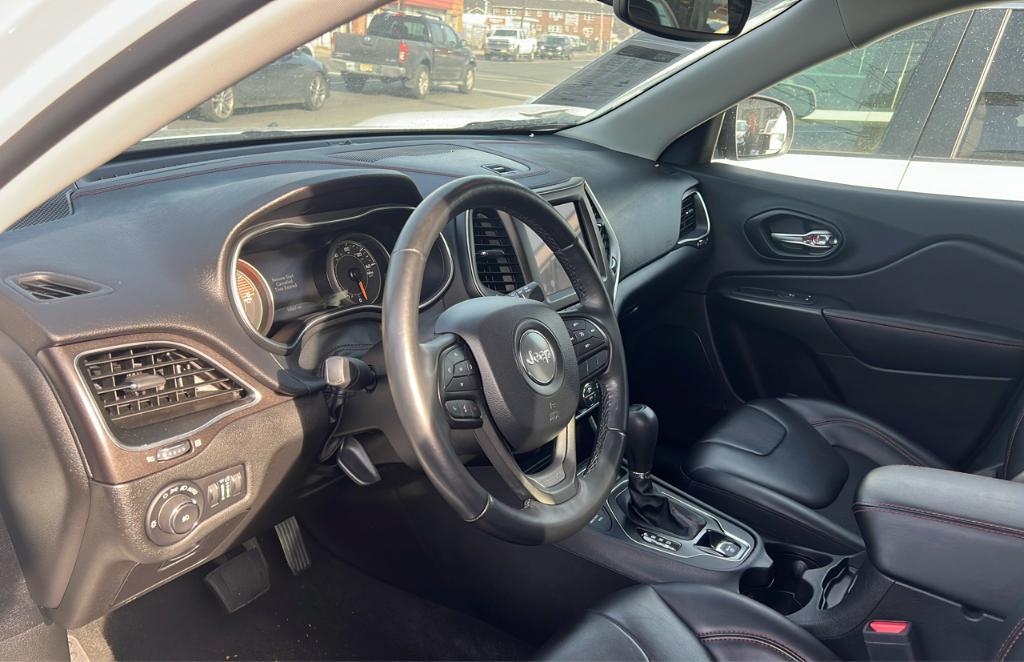 used 2021 Jeep Cherokee car, priced at $27,798