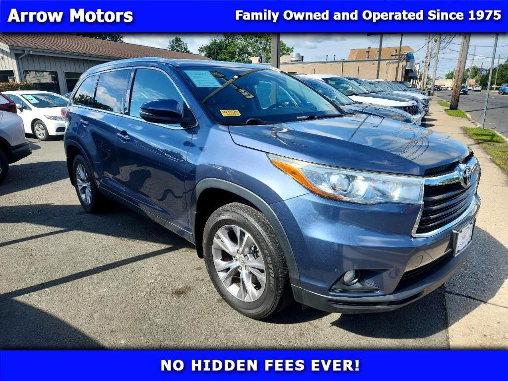 used 2015 Toyota Highlander car, priced at $19,888
