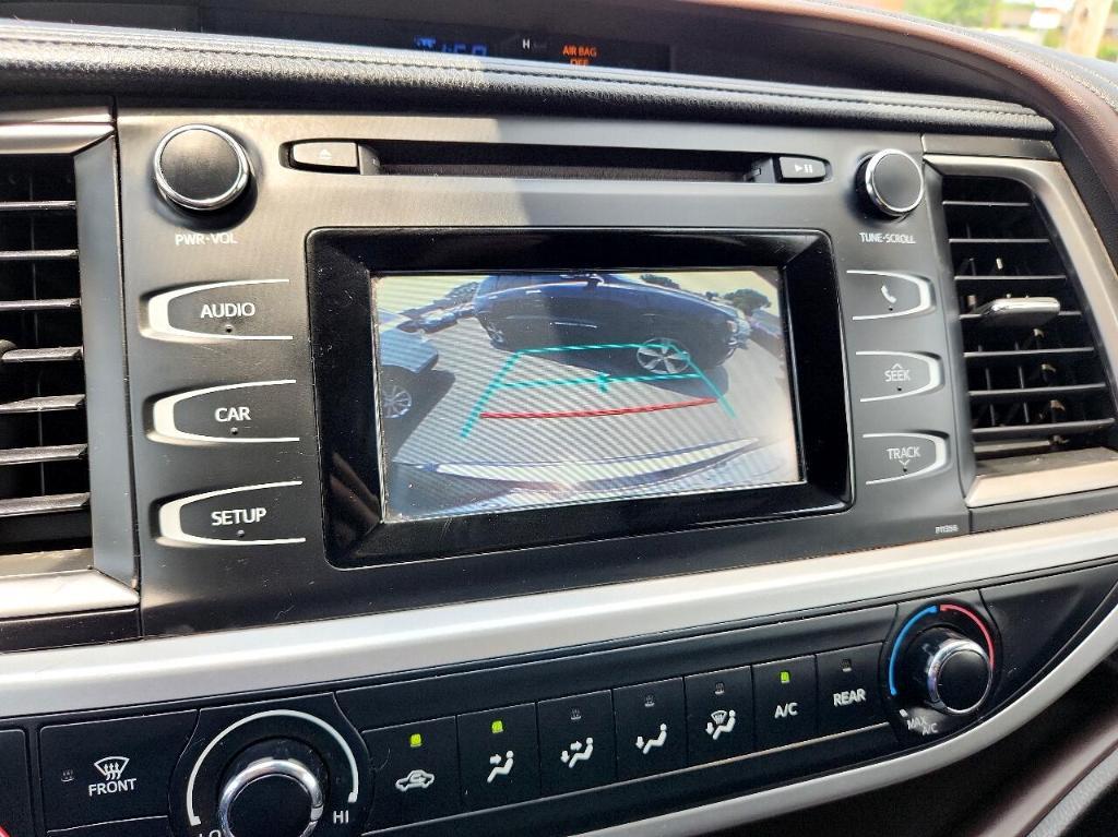 used 2017 Toyota Highlander car, priced at $19,488