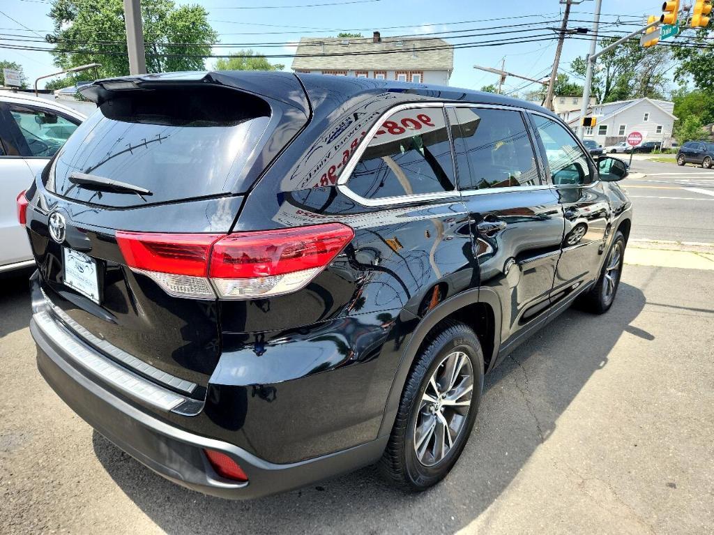 used 2017 Toyota Highlander car, priced at $19,488