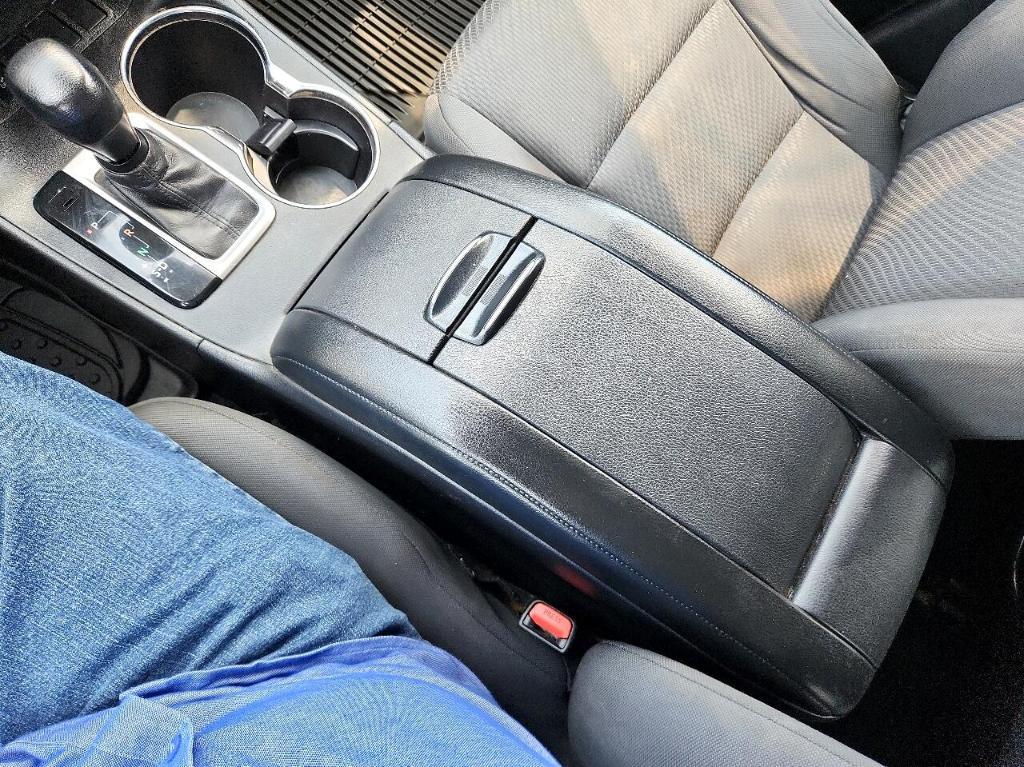 used 2017 Toyota Highlander car, priced at $19,488
