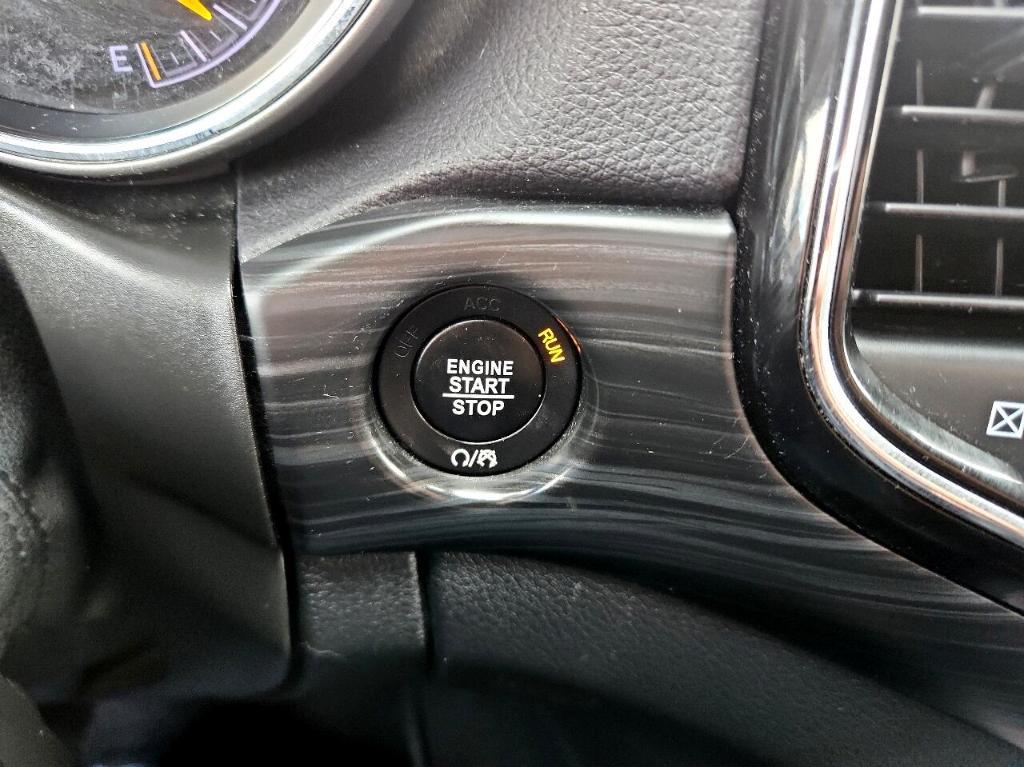 used 2020 Jeep Grand Cherokee car, priced at $22,988